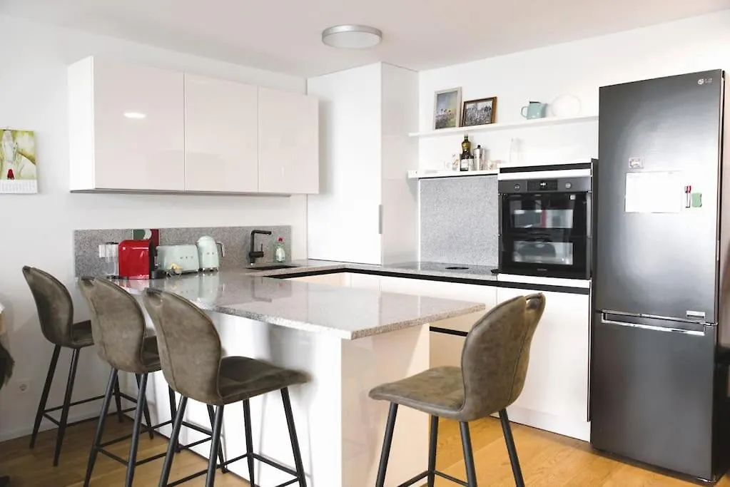 Cozy Stylish Studio Near Luxembourg City Centre 0*,  卢森堡