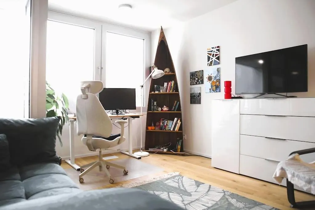 Cozy Stylish Studio Near Luxembourg City Centre